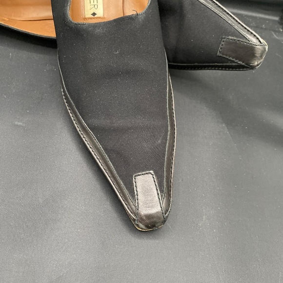 Donald J. Pliner Black Canvas & Leather Shoes - Picture 12 of 13